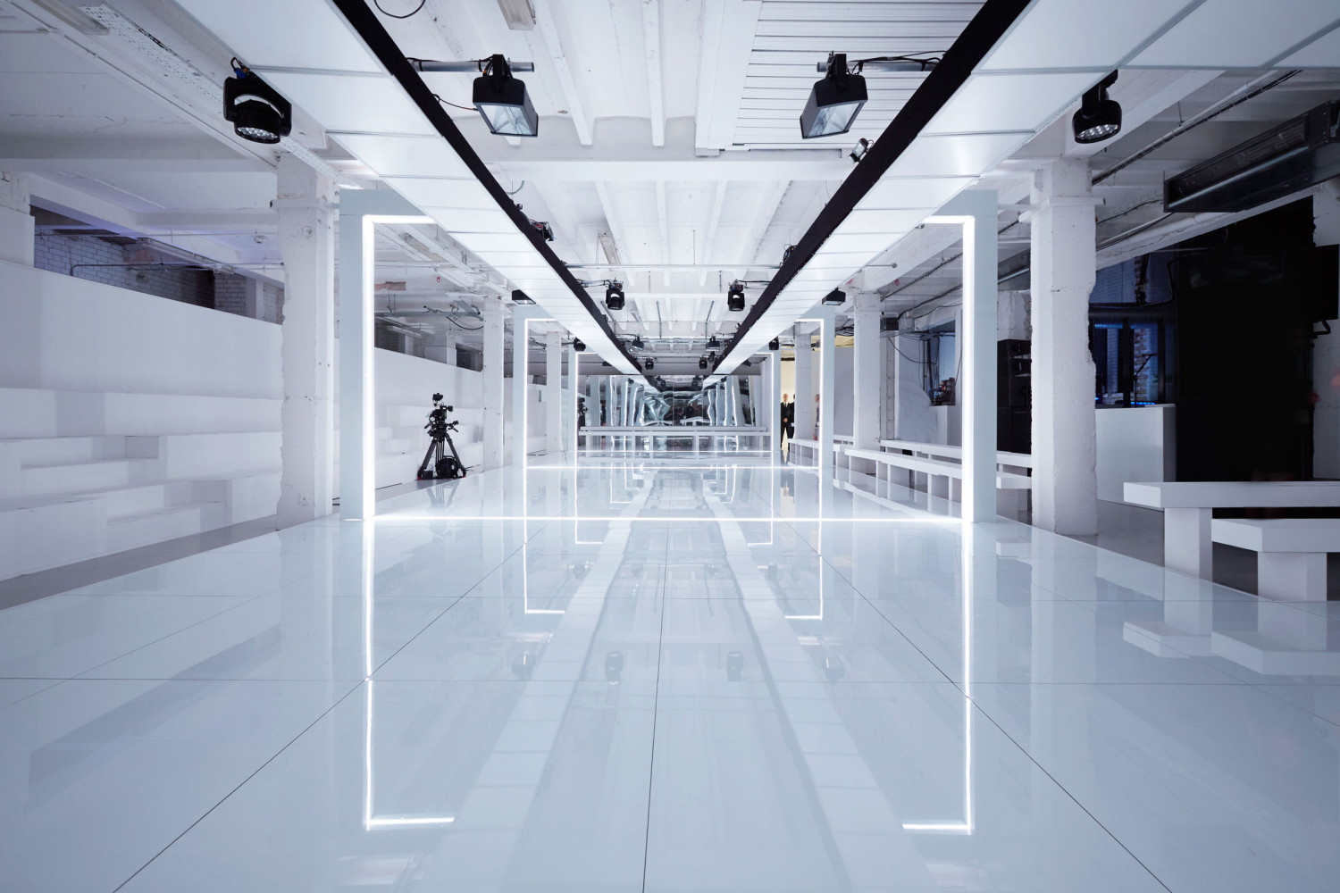 Versus Versace London Fashion Week SS16